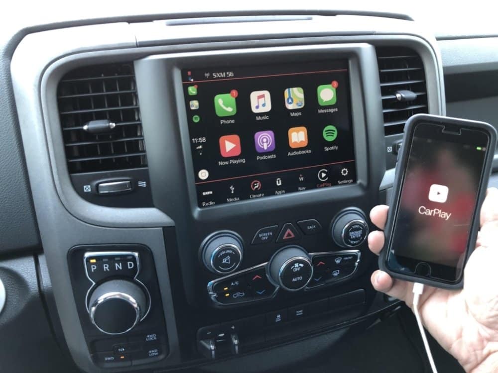 2013-2018 Ram 1500 2500 3500 8.4-inch 4C NAV UConnect UAQ with Apple CarPlay / Android Auto