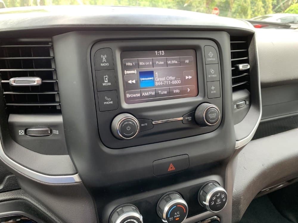 2019-2022 RAM Truck UAA SiriusXM Radio Uconnect 3 with 5-Inch Display