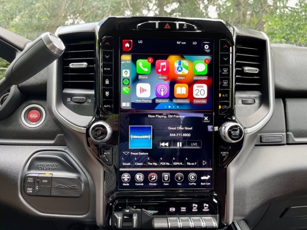 2019-2022 RAM 1500 UAX Uconnect 4C NAV with 12-inch Touchscreen including Apple CarPlay  /  Android Auto Upgrade