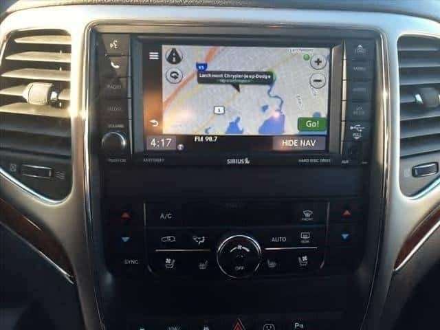 Mopar RHB 430N Garmin Navigation MyGIG Touchscreen Radio - High Sp Top Mt Green LED