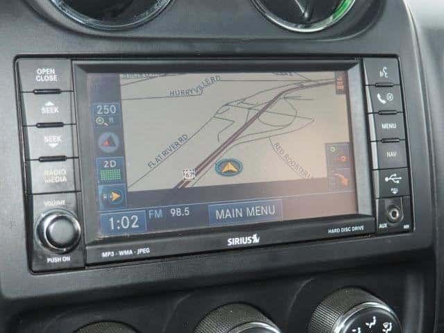 2009-2010 Jeep Patriot GPS Navigation RER 730N Radio