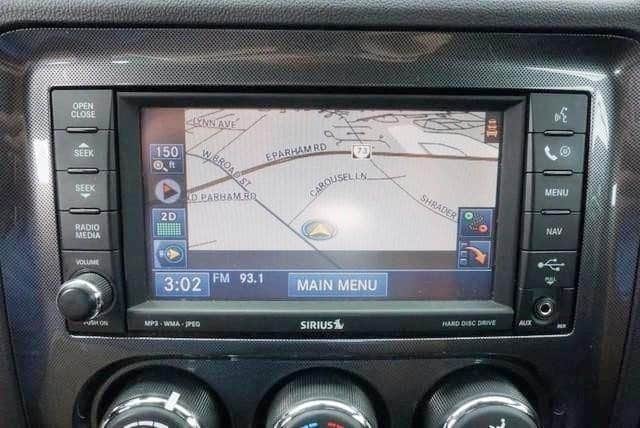 2008-2010 Dodge Challenger GPS Navigation RER 730N Radio