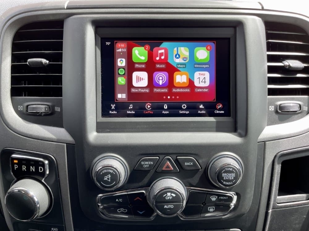 2013-2018 Ram Heavy Duty UConnect 4 UAG 7-inch Display with Apple CarPlay® / Android Auto®