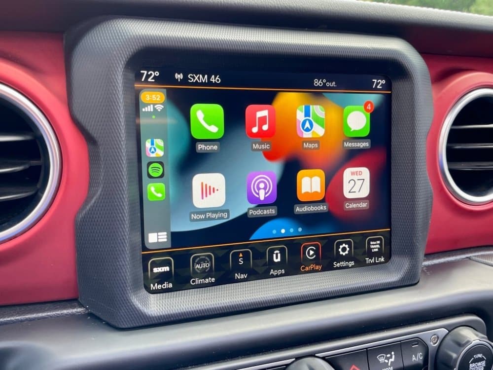 2018-2023 Jeep Wrangler JL UAQ Uconnect 4C Navigation 8.4-inch Display with Apple CarPlay and Android Auto Radio Upgrade
