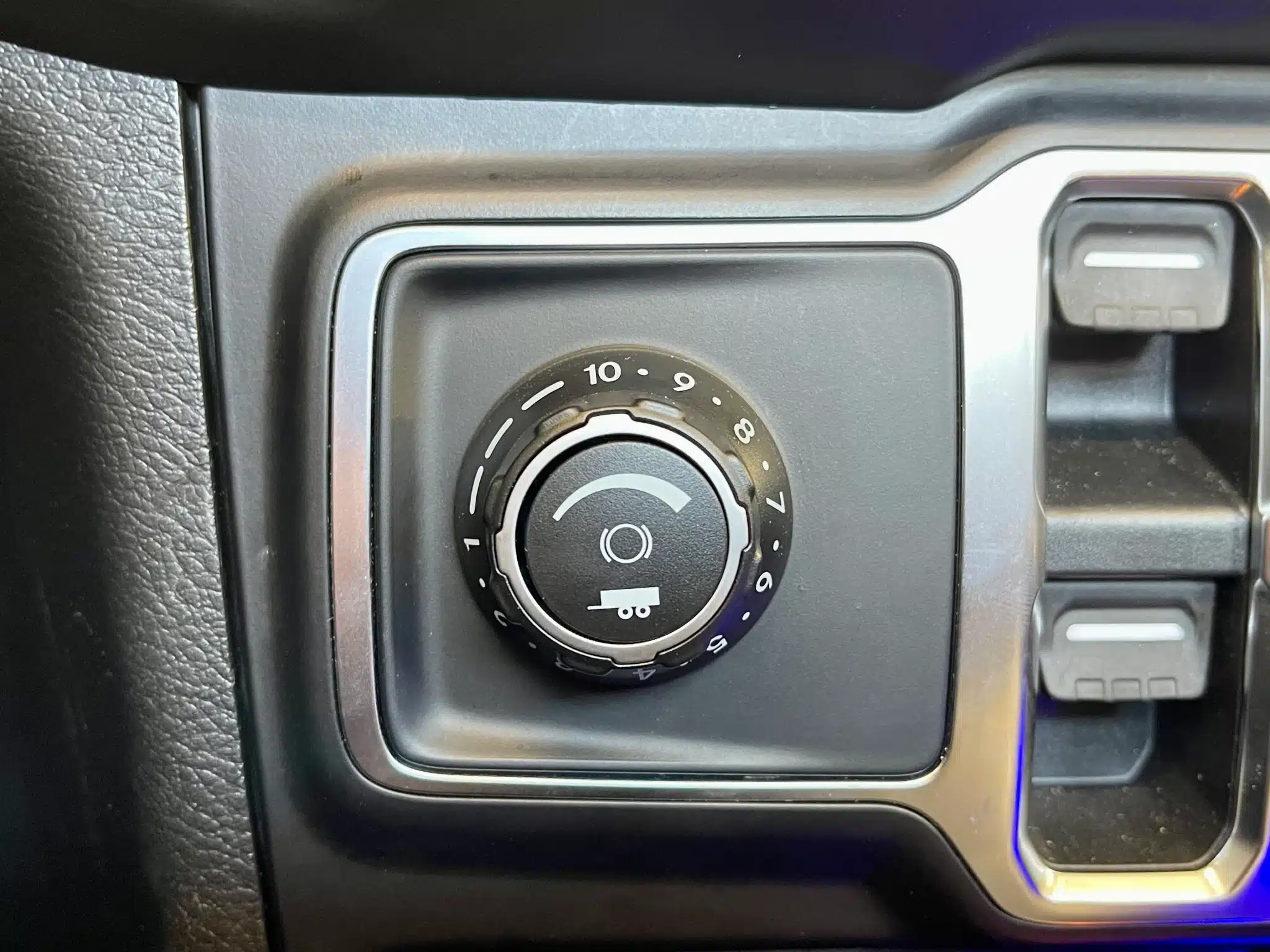 Jeep TBC dial